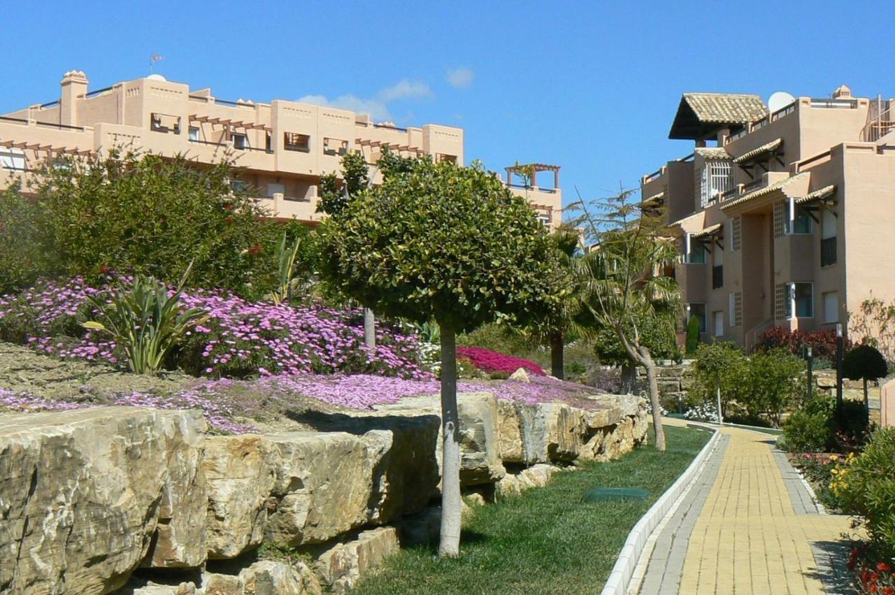 Penthouse With Roof Terrace, Bbq, Pool- And Sea Views Apartman Buenas Noches Kültér fotó