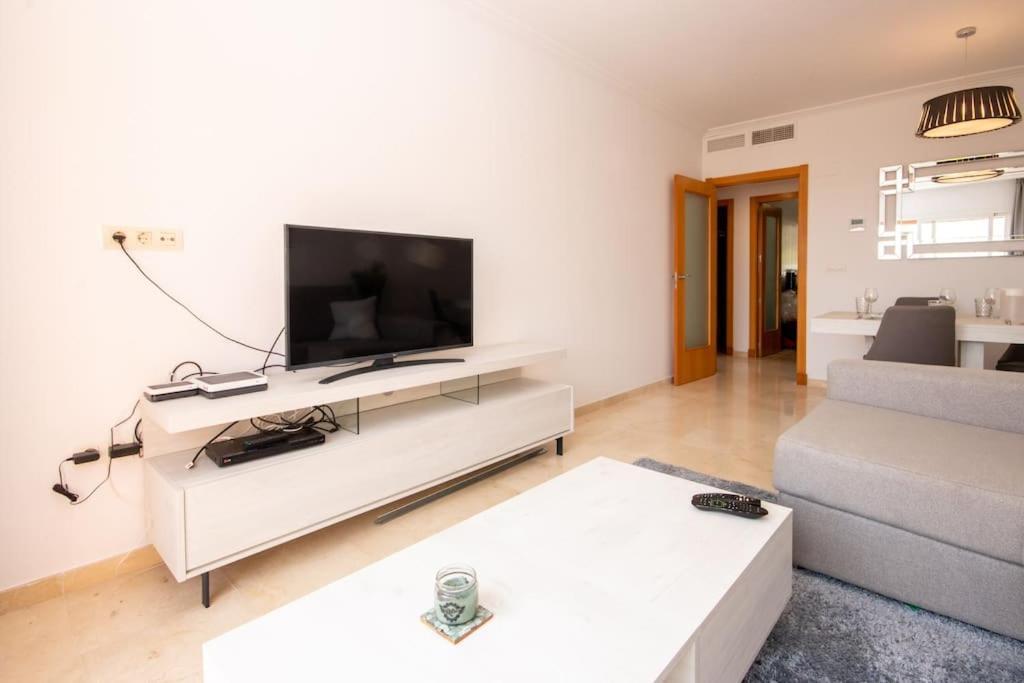 Penthouse With Roof Terrace, Bbq, Pool- And Sea Views Apartman Buenas Noches Kültér fotó